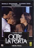 OLTRE LA PORTA