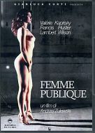 FEMME PUBLIQUE
