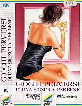 GIOCHI EROTICI DI UNA SIGNORA PERBENE