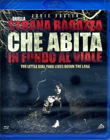 Quella strana ragazza che abita in fondo al viale