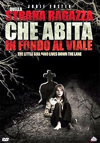 QUELLA STRANA RAGAZZA CHE ABITA IN FONDO AL VIALE