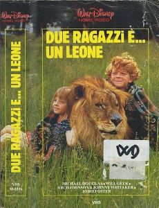 VHS - DUE RAGAZZI E UN LEONE